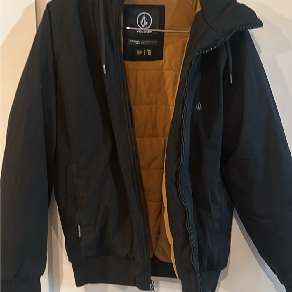 Volcom Men's Black and Tan Puffer Jacket